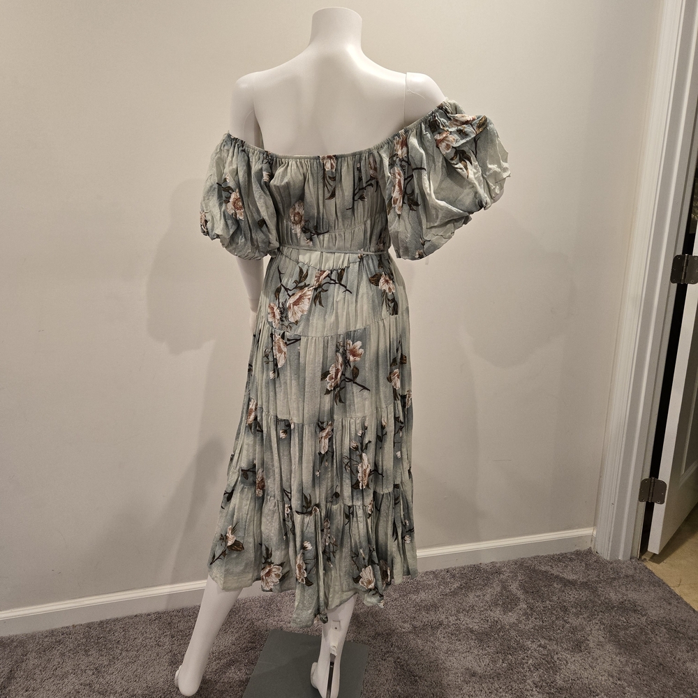 Floral Off-Shoulder Dress - Picture 2 of 2